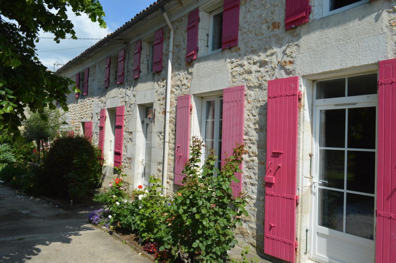 La Pastorale Bed & Breakfast Beurlay ภายนอก รูปภาพ